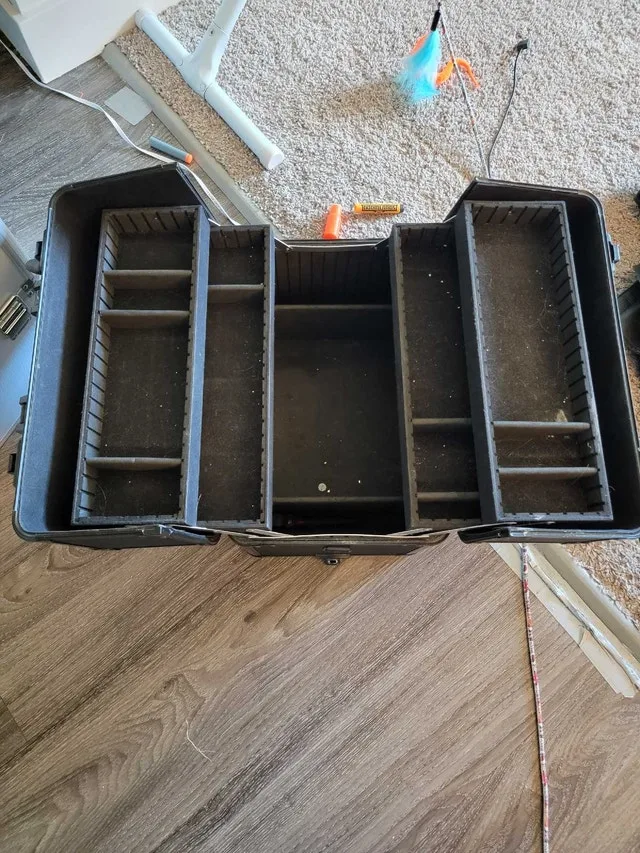 **OFFERS WELCOME** HUGE Cosmetology Bundle image indicator(7)