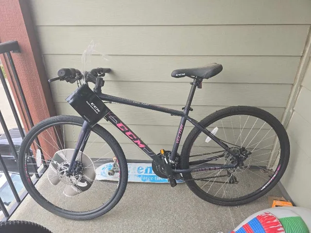 CCM Vector Road Bike, Brand New Never Used