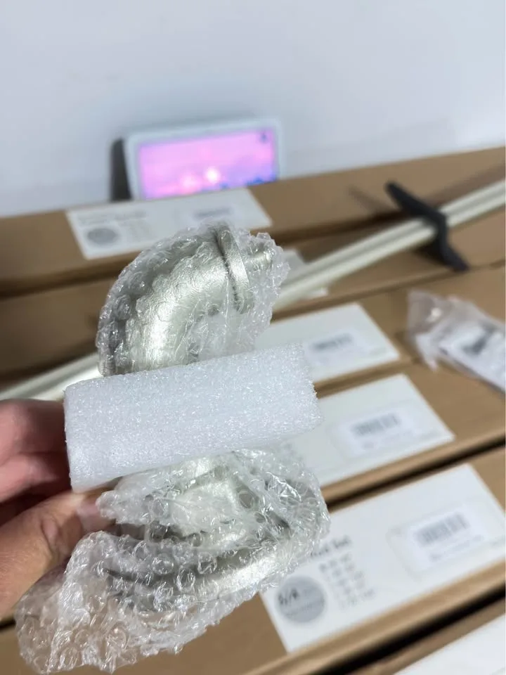 28”-48 Curtain Rod (Champagne ) image indicator(2)