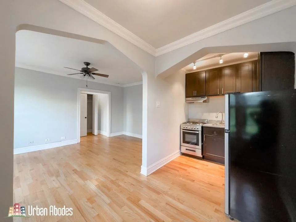 1 Bed 1 Bath Apartment image indicator(6)