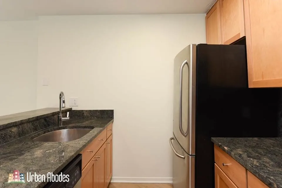 1 Bed 1 Bath Apartment image indicator(6)