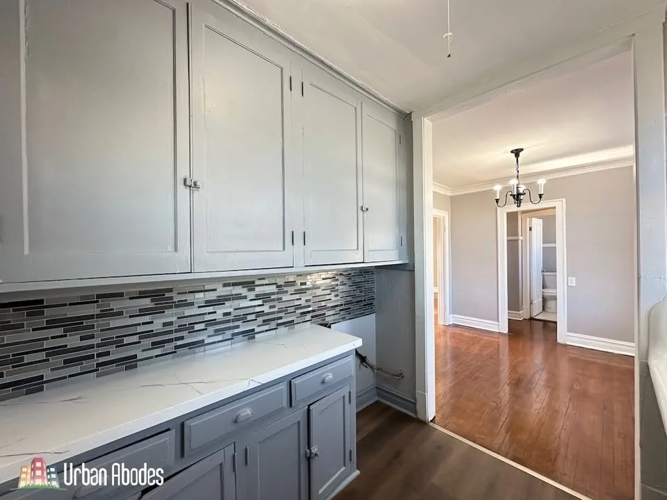 Studio 1 Bath Apartment image indicator(6)