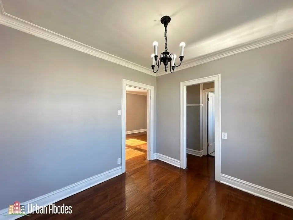 Studio 1 Bath Apartment image indicator(8)