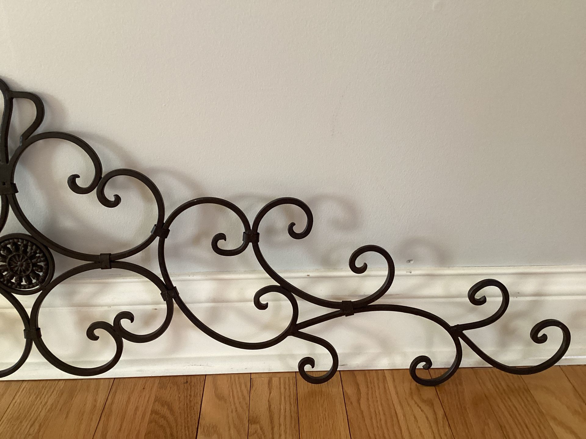 Abstract Metal Wall Decor - photo 3