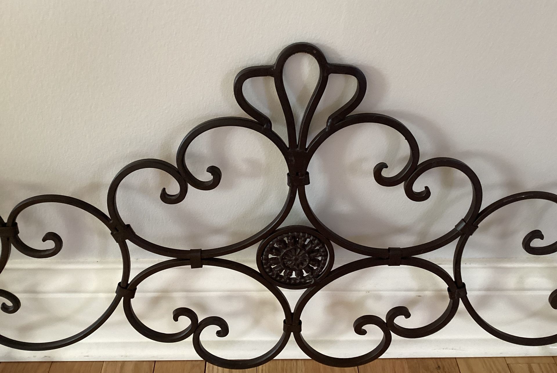 Abstract Metal Wall Decor - photo 5