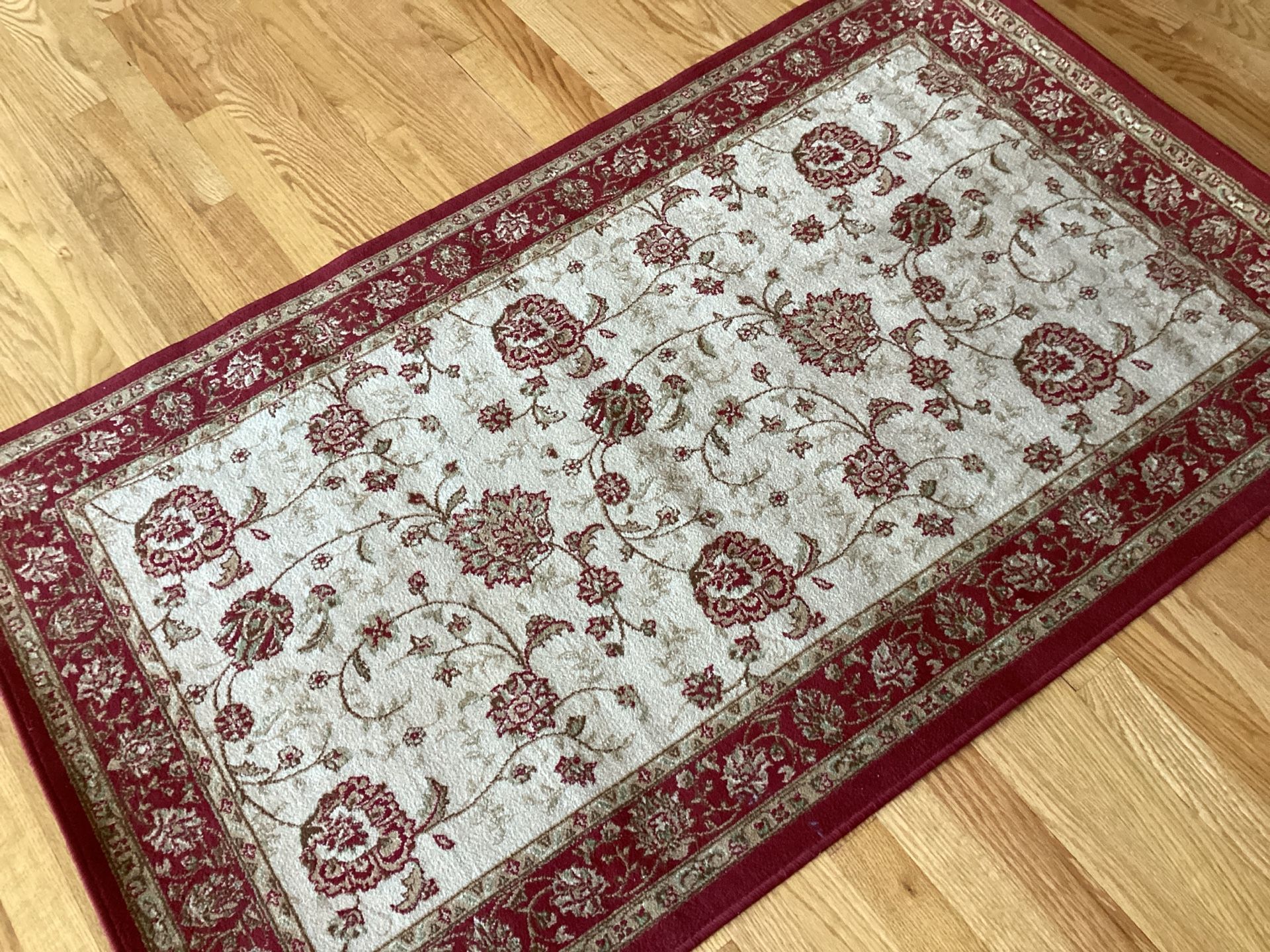 Area Accent Rug Burgundy Red 3 x 4.5