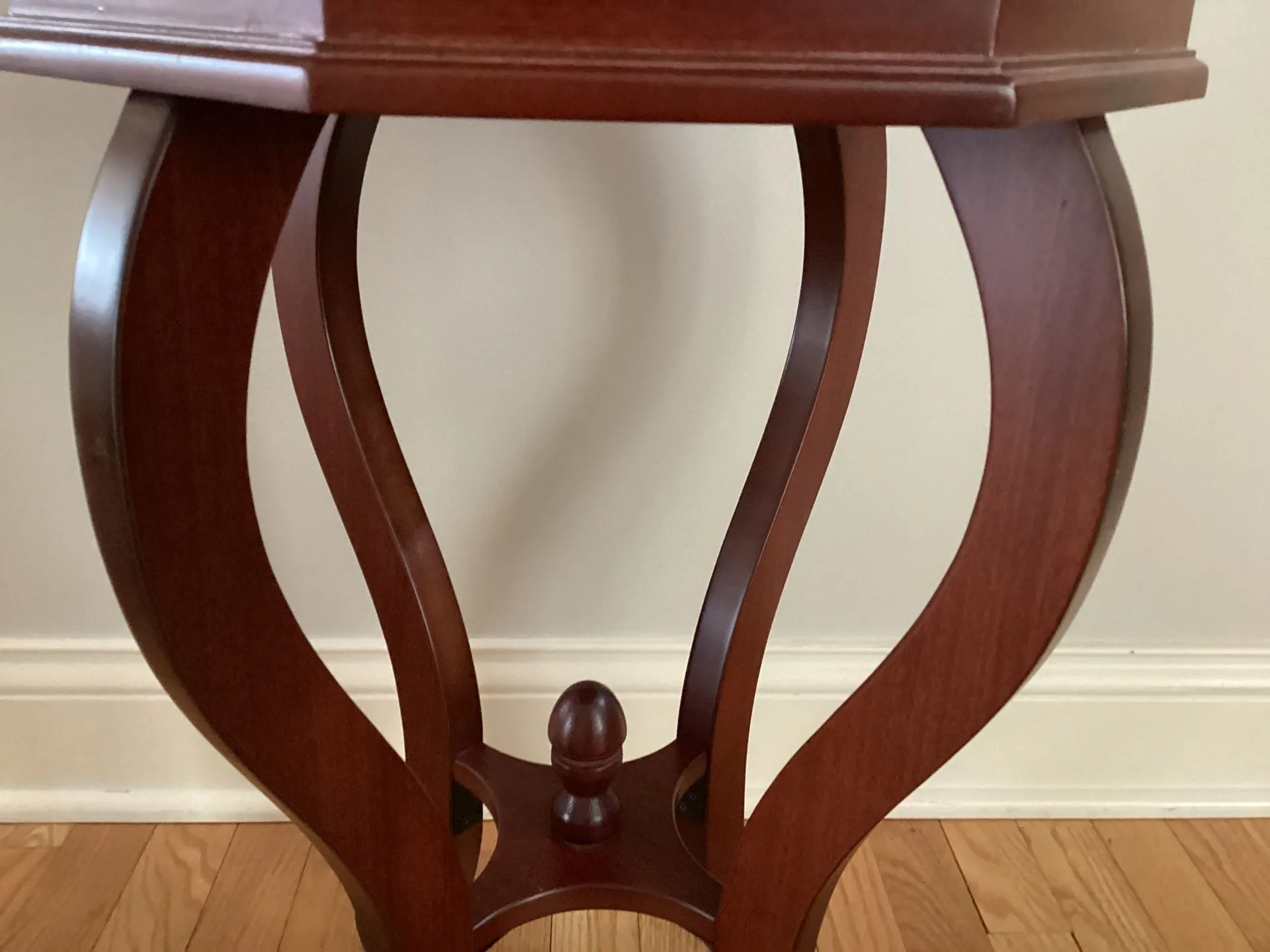 Wooden Accent Side Table Octagon Shape For Home Decor image indicator(6)