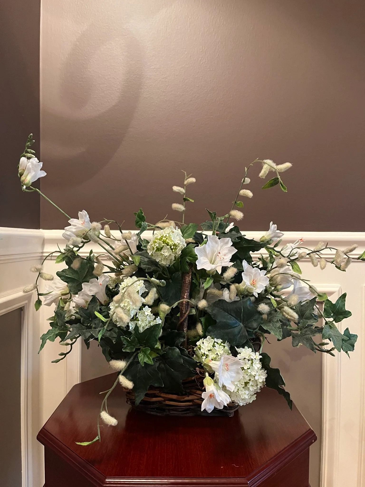 Artificial Floral Arrangement Basket Home Decor thumbnail
