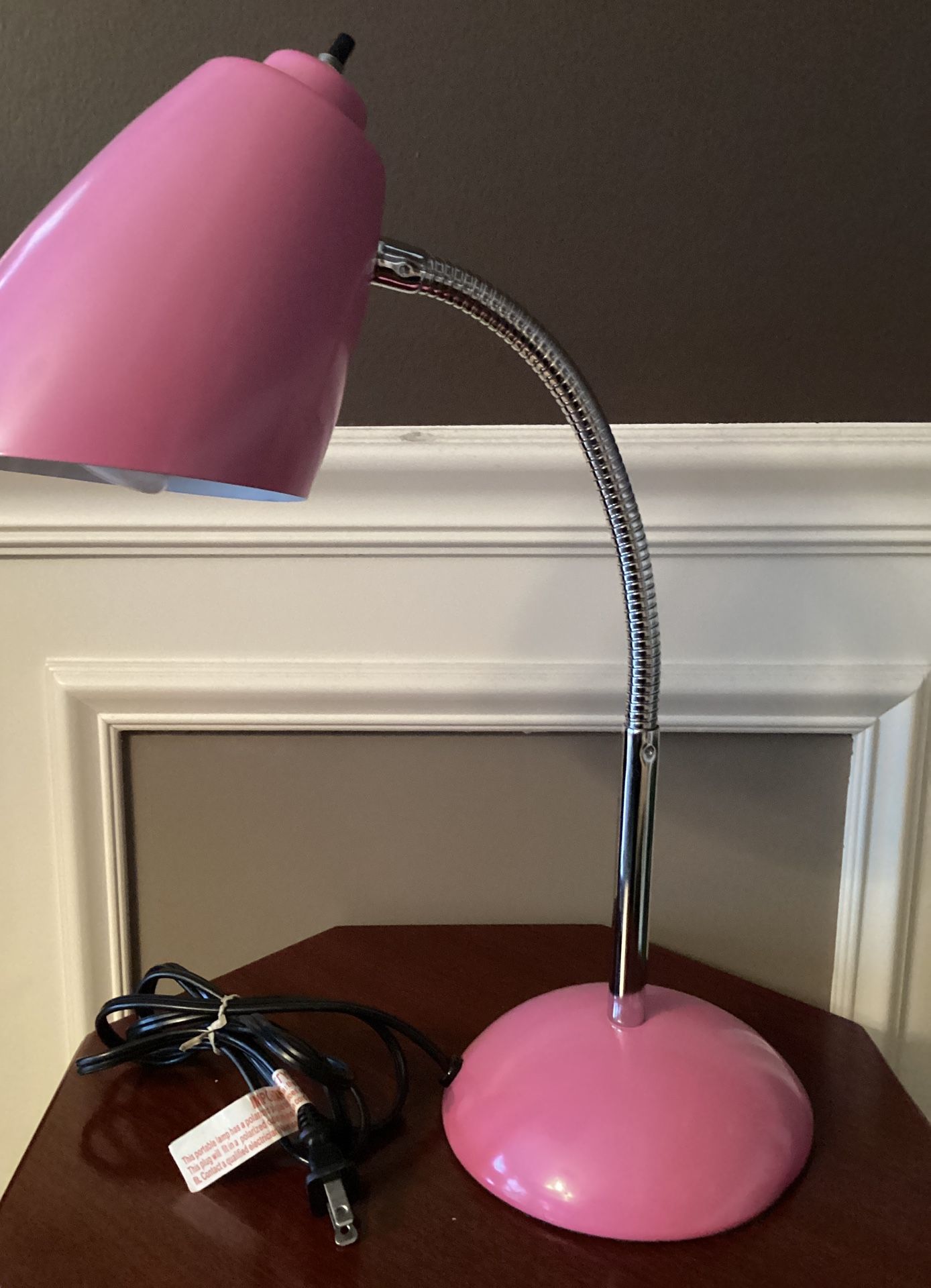 Portable Desk Lamp Metal Bendable Hot Pink - photo 2