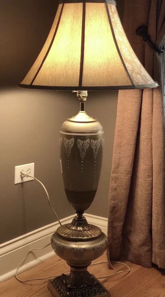 Antique Vintage Lamp Hollywood Regency - photo 2