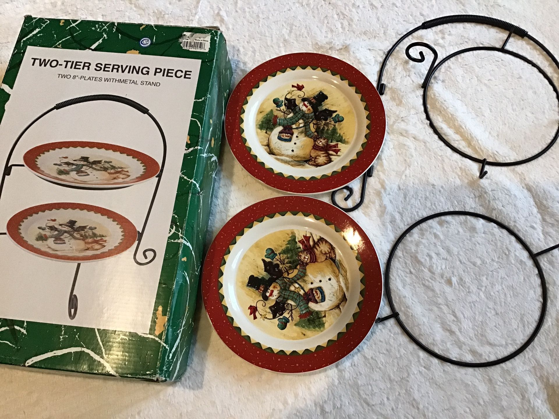 Two Tier Serving Party Plates With Metal Stand