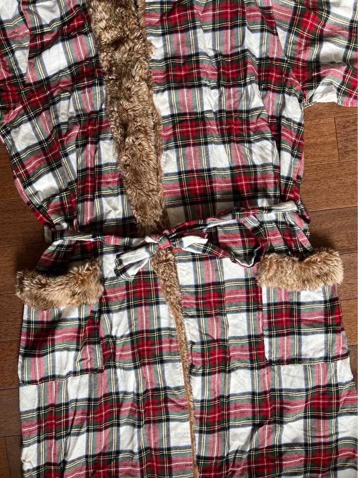 Patterned Fur Robe with Hood | Make me an offer - photo 3