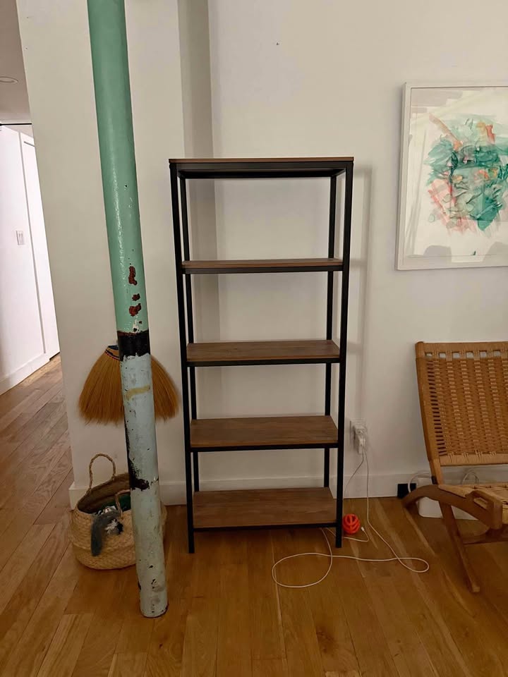 Bookshelf