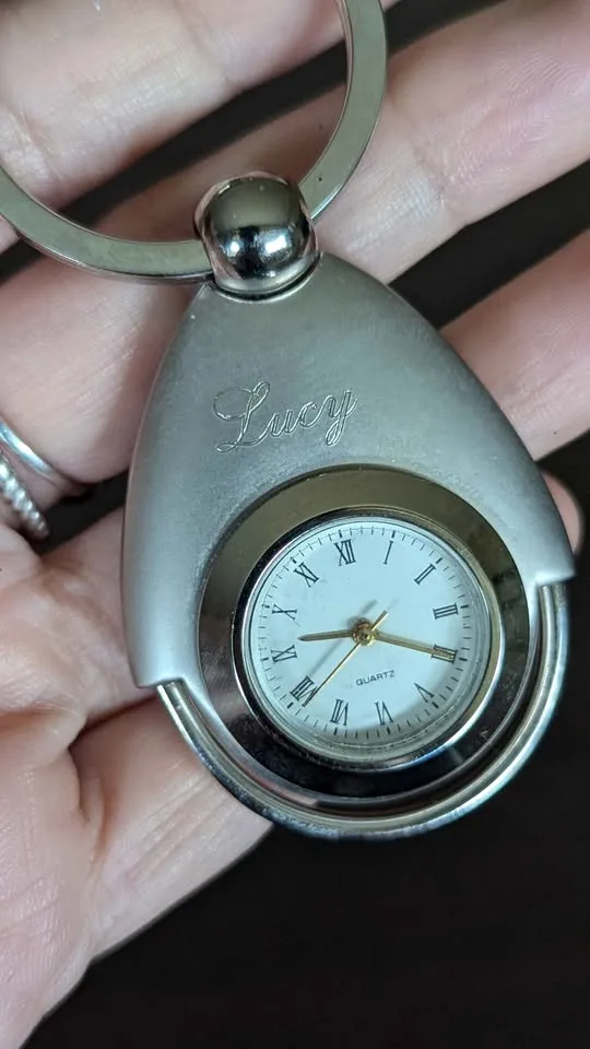 'Lucy' Engraved Watch Keychain image indicator(2)