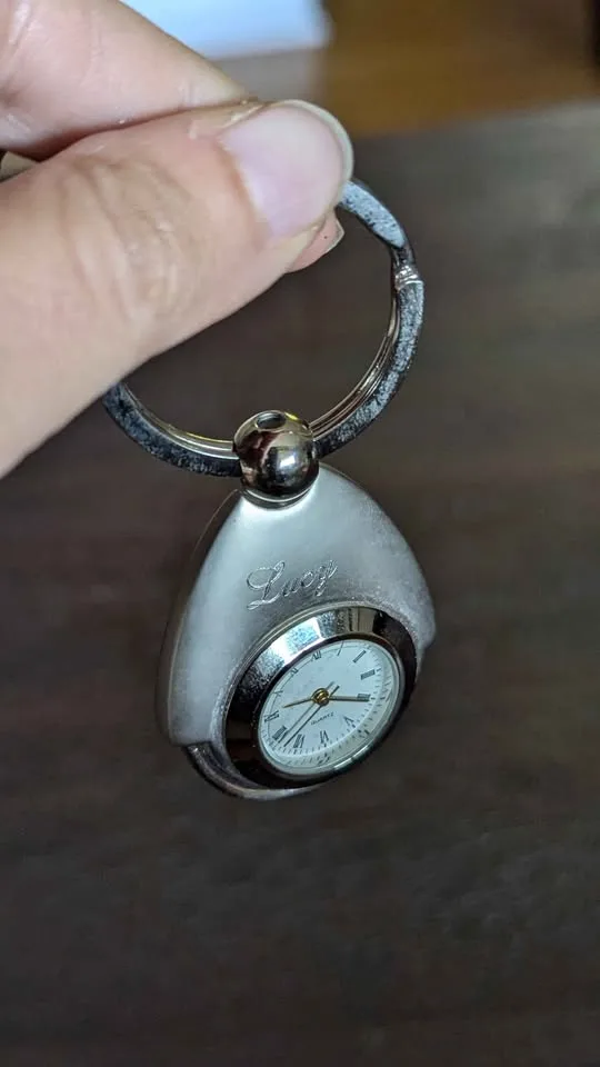 'Lucy' Engraved Watch Keychain image indicator(4)