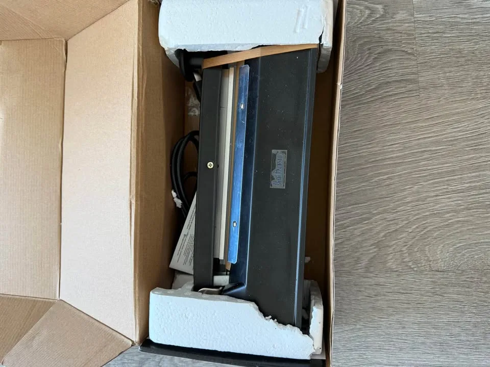 FS-200 300 mm Impulse Heat Sealing Plastic Bag Closer Sealer 8" image indicator(3)