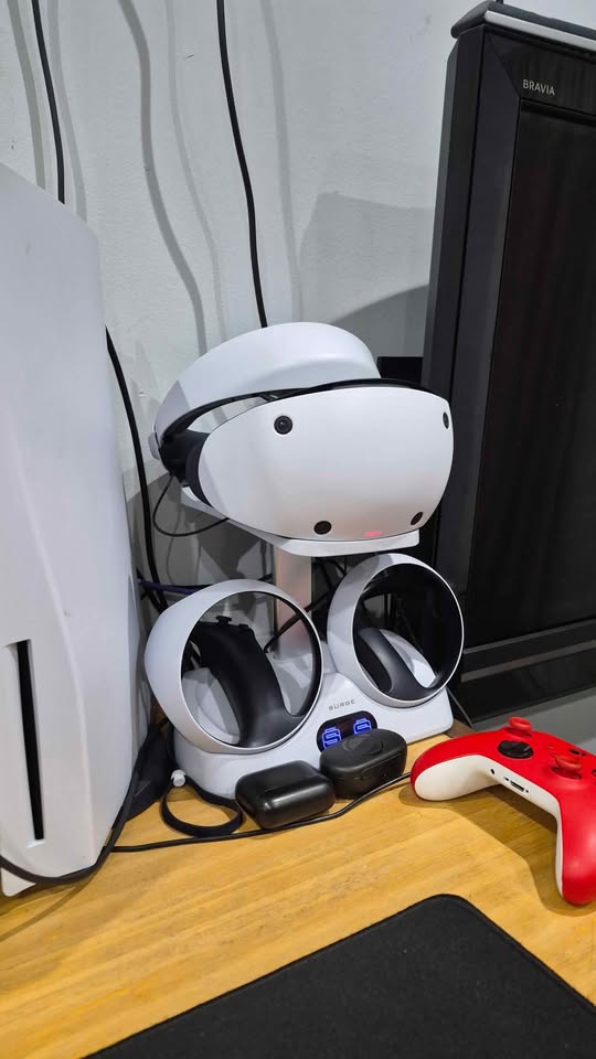 Play Station VR2 for sale!! - photo 4