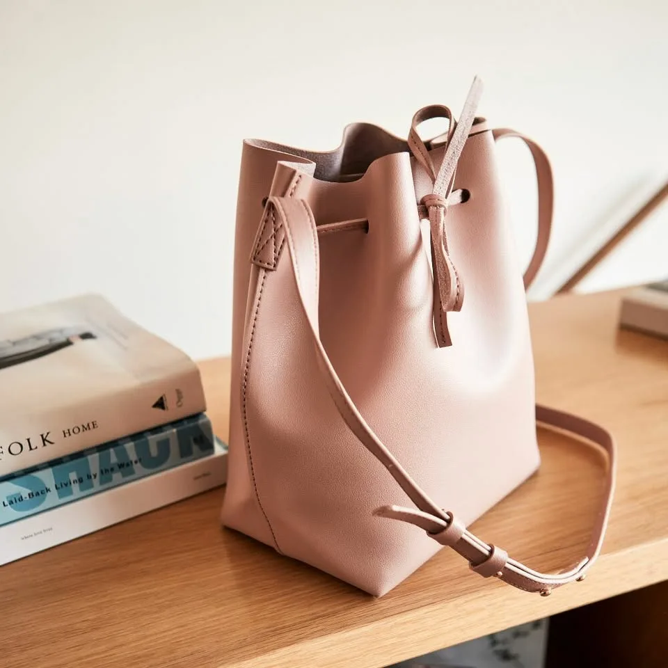 Vegan Leather Bow Tie Bucket Bag image indicator(3)