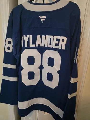 Toronto Maple Leafs Nylander Jersey image indicator(2)