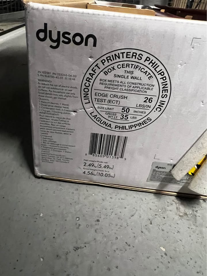 Dyson Cyclone V10 Vaccuum Cleaner - photo 4