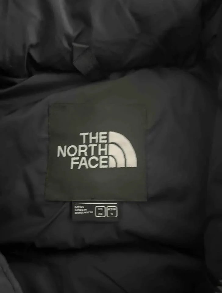 NORTH FACE NUPTSE 700 PUFFER JACKET BRAND NEW (SEALED) image indicator(6)