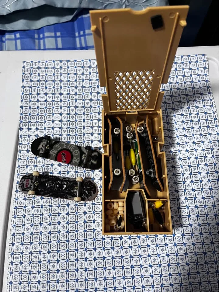 Teck Deck Skateboards with hardware image indicator(4)