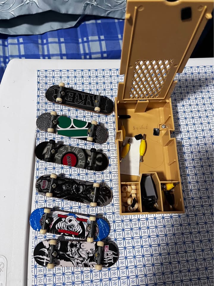 Teck Deck Skateboards with hardware - photo 5