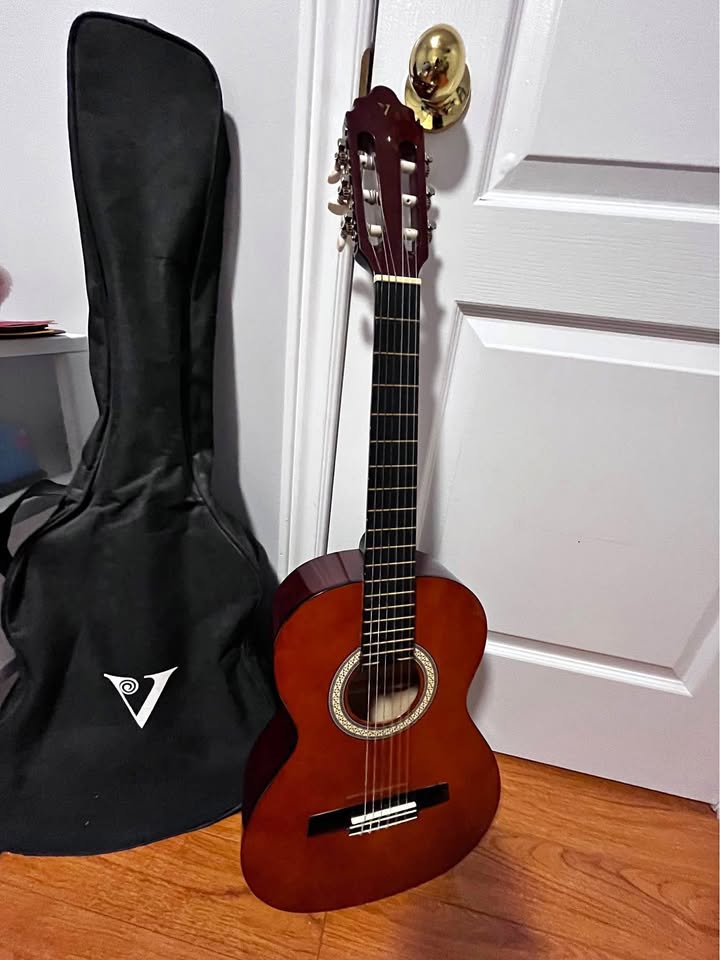 Valencia Acoustic Guitar