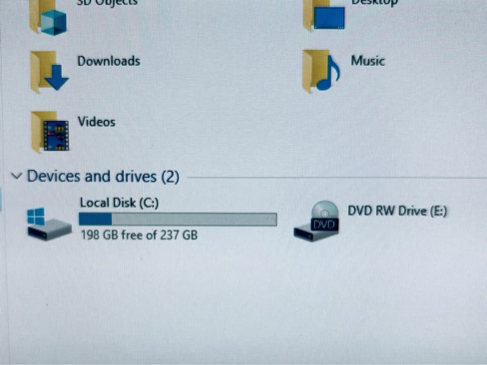 Dell Optiplex Core i3 8GB 256GB SSD ALL IN ONE PC - photo 4