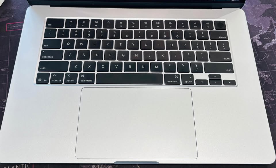 APPLE MACBOOK 15” M4 2025 16GB RAM 512GB SSD with Apple Care+ - photo 5
