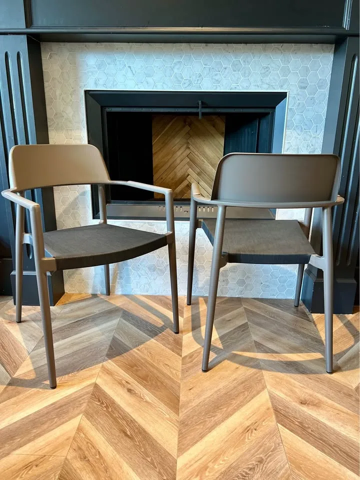 Set of (2) Brand New In Box Sundays Dining Chairs image indicator(2)