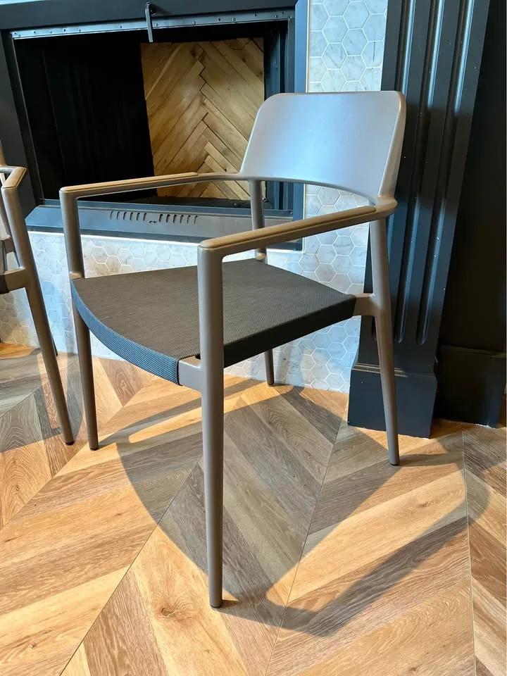 Set of (2) Brand New In Box Sundays Dining Chairs image indicator(9)