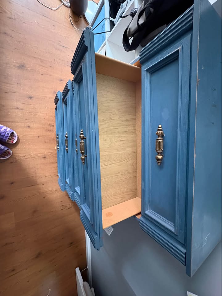 5-drawer wooden and plywood dresser - photo 4