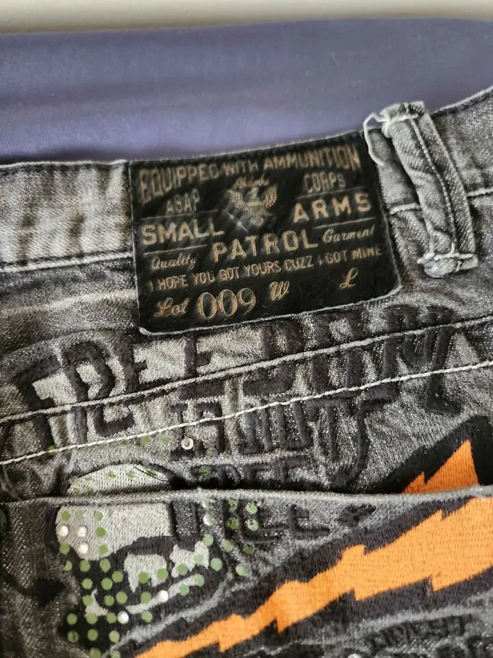 Vintage baggy akademiks jeans image indicator(4)