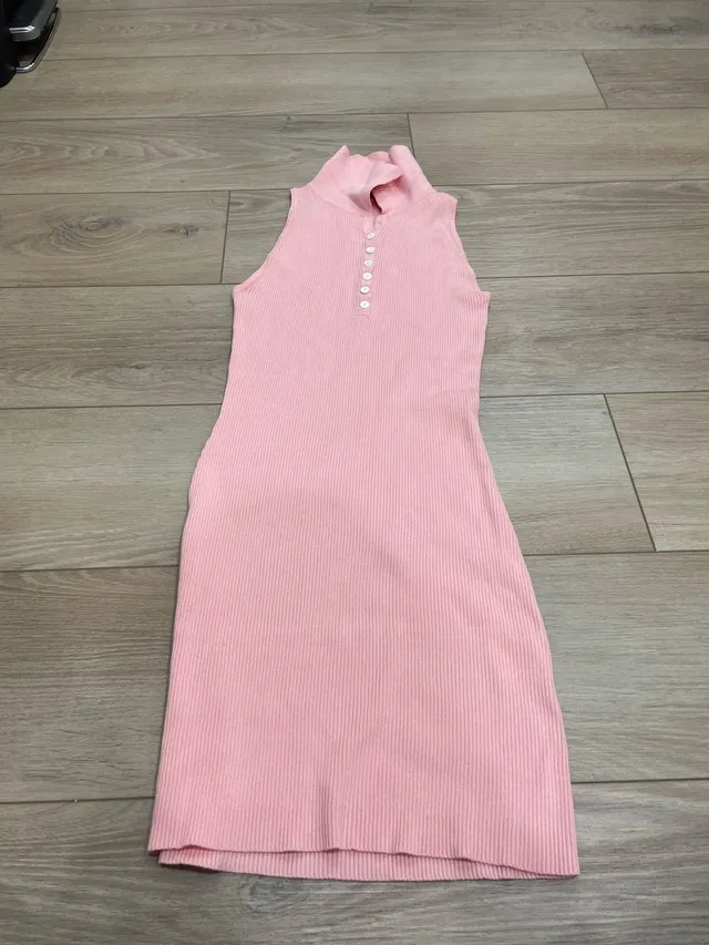 woman’s clothes sizes xs-L image indicator(3)