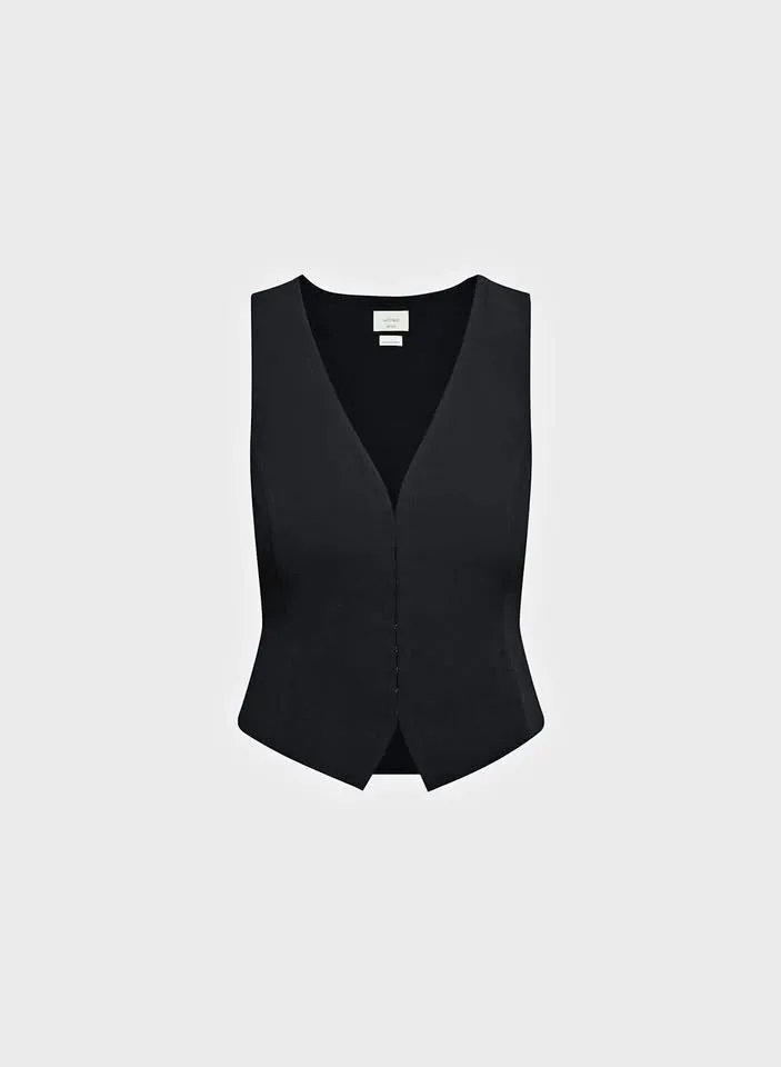 Aritzia Attire Vest Size 6 NWT