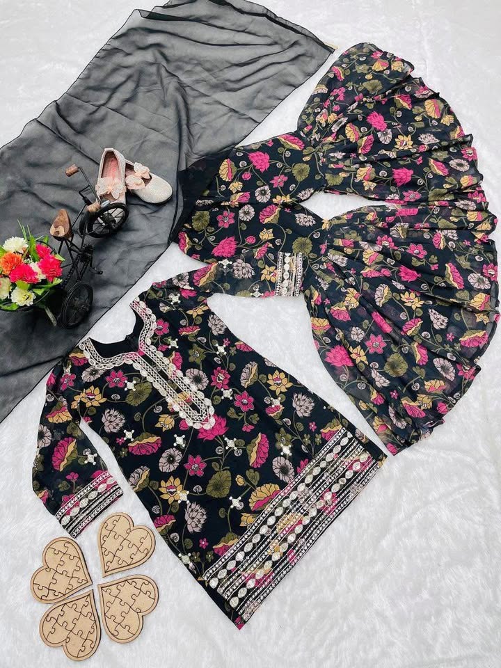 Mom & Daughter Floral Suit Set - photo 5