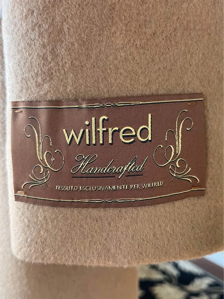 **NEW**Small Wilfred The Cocoon Long Coat image indicator(3)