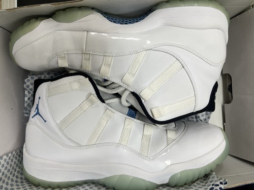 AIR JORDAN 11 RETRO WHITE/LEGEND BLUE-BLACK BLANC/CIEL-NOI - photo 2