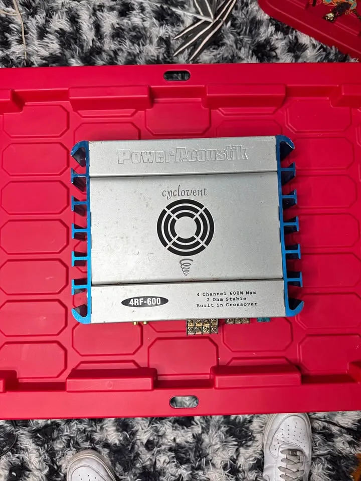 Power Acoustik R4F-600 Car Amp thumbnail