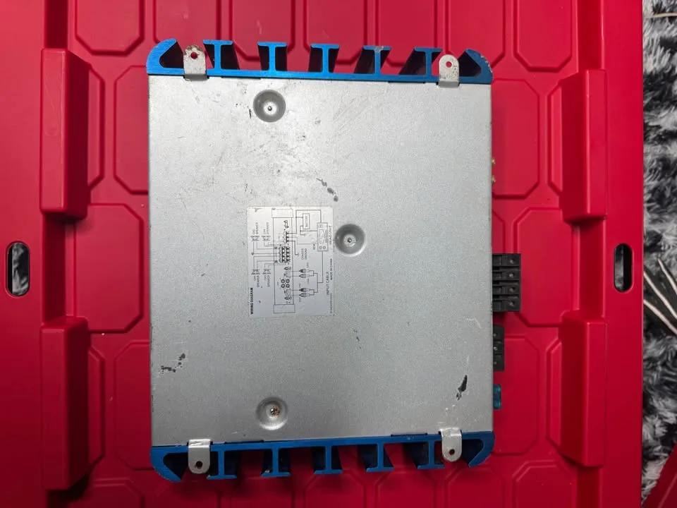 Power Acoustik R4F-600 Car Amp image indicator(3)