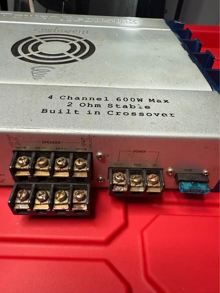 Power Acoustik R4F-600 Car Amp image indicator(4)