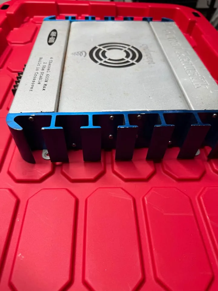 Power Acoustik R4F-600 Car Amp image indicator(6)