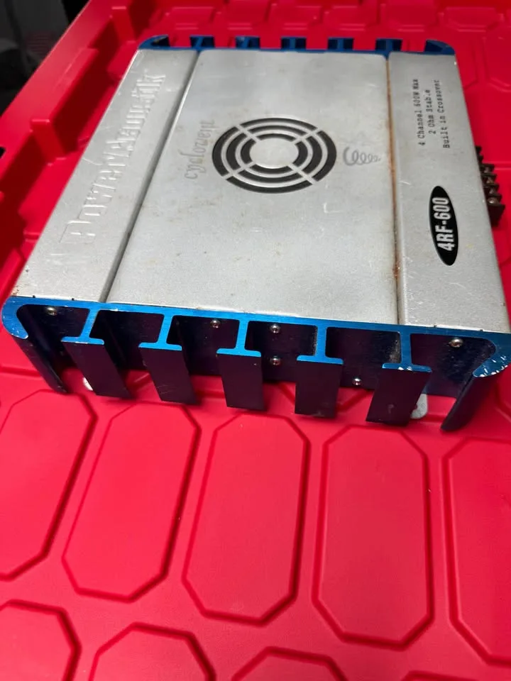 Power Acoustik R4F-600 Car Amp image indicator(7)