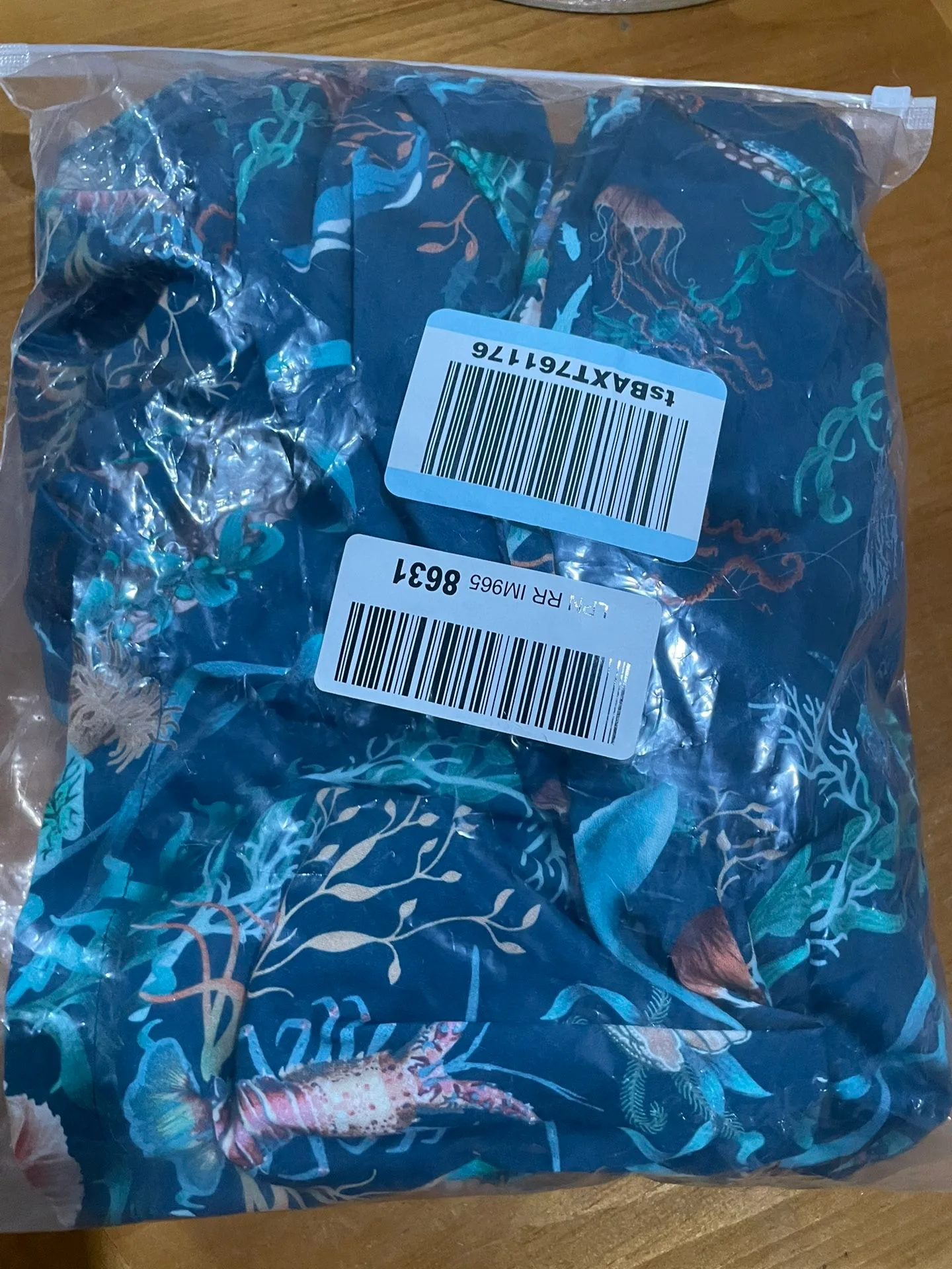 BOWN OF LONDON Woman’s Robe Medium -Ocean Treasure image indicator(4)