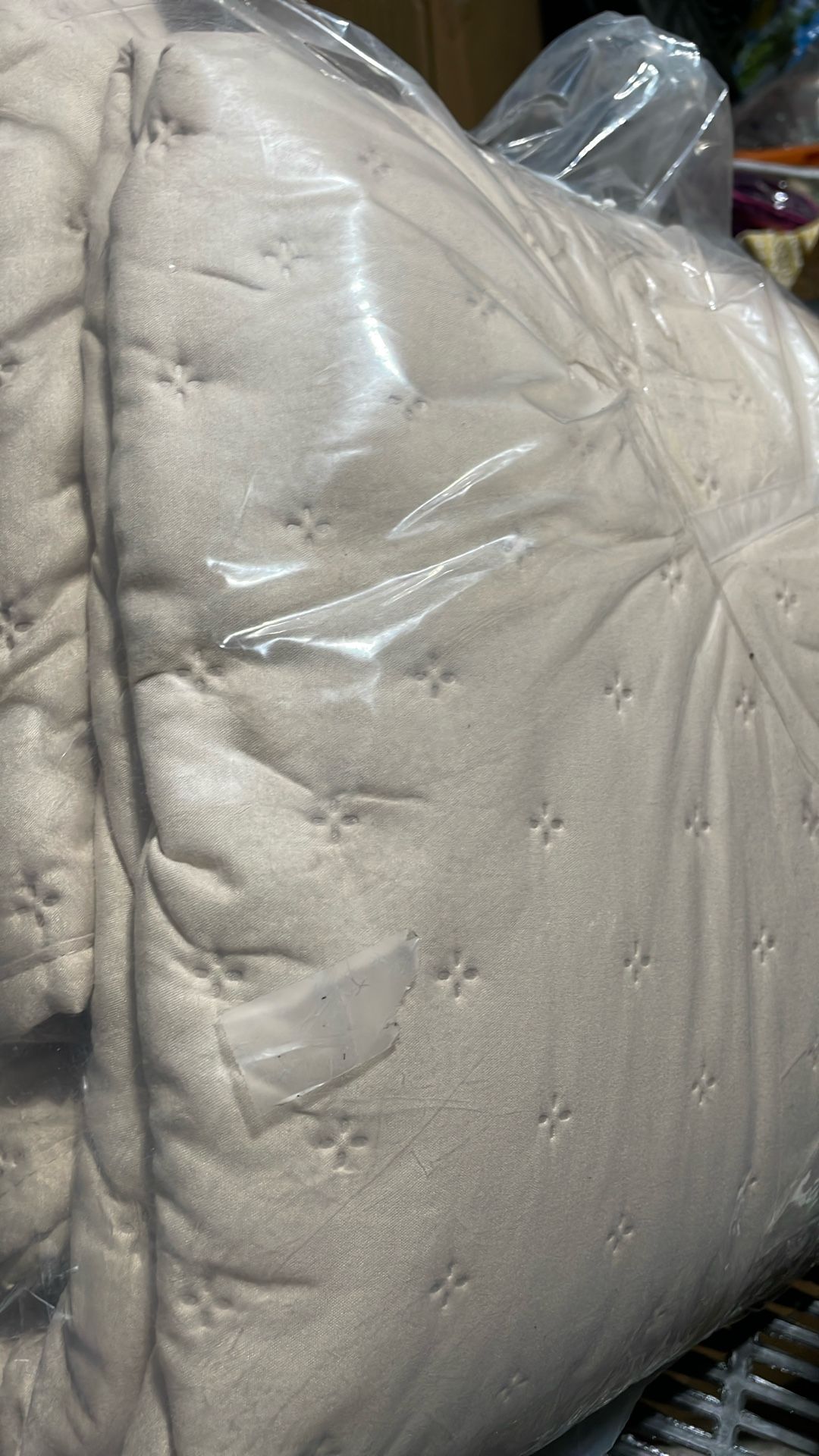 King/California King Quilt - Color -Coconut Milk - photo 2