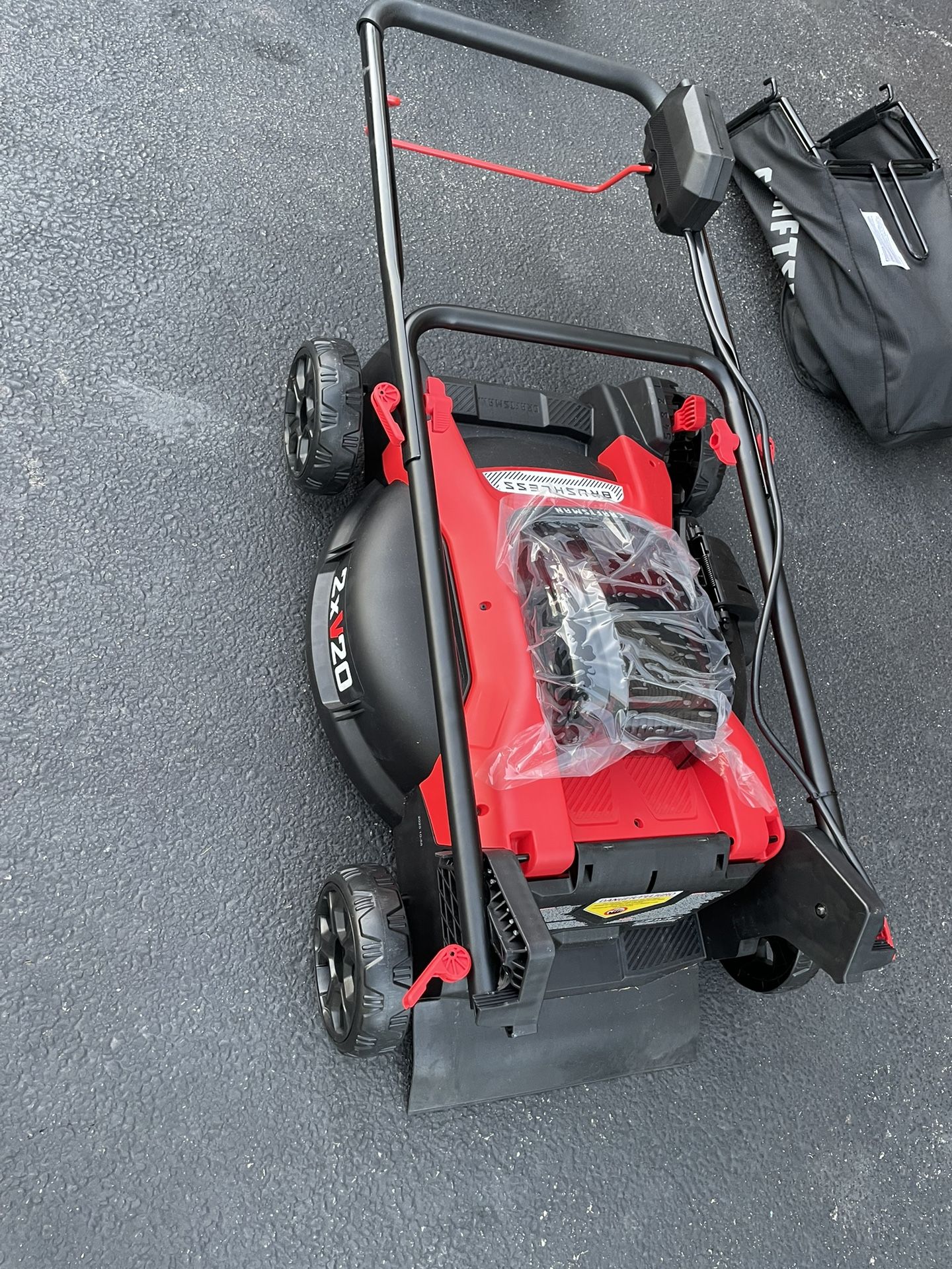 New Craftsman Electric Push Lawnmower w Two Batteries - photo 3