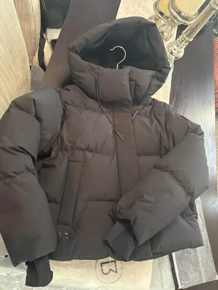 Women’s Rudsak winter jacket image indicator(7)