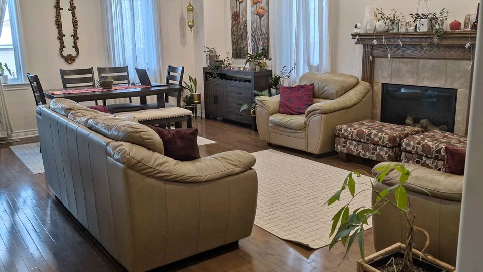3-Piece Leather Sofa, Loveseat, & Chair Set - Good Condition