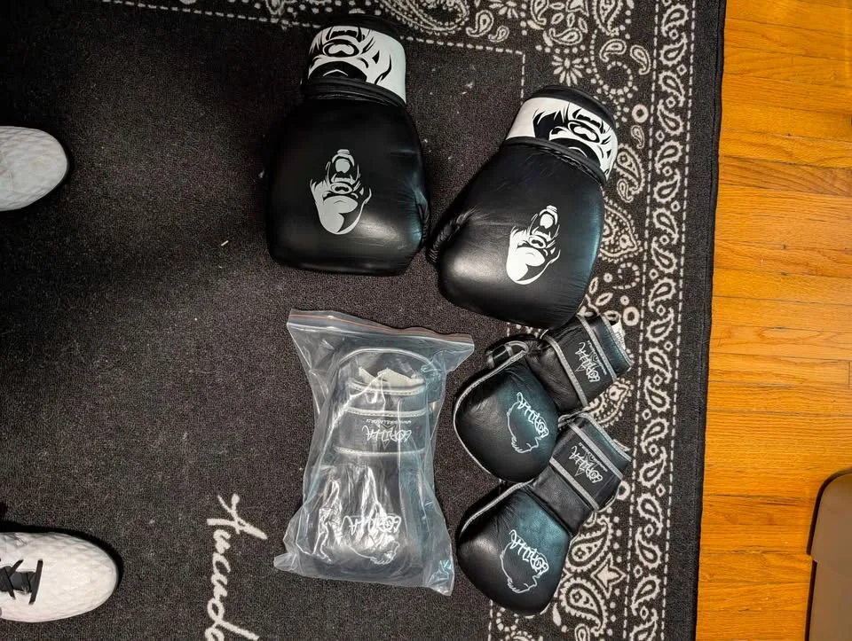 Martial Arts Equipment image indicator(8)